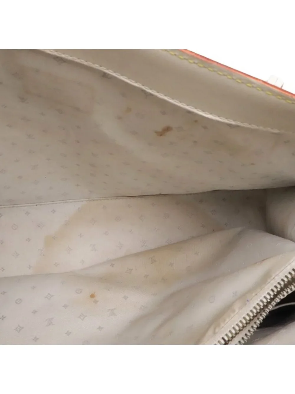 Louis Vuitton Suhali Fabulo Tote Studs Leather Blanc White
